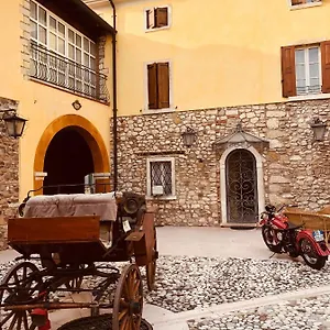 Antica Dimora Corte Impero 3*, Affi Italien